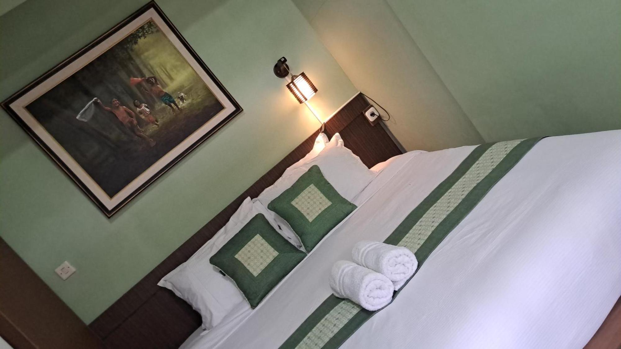 Griya Jene Homestay Syariah Ngabean Cameră foto